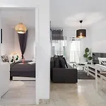 Kapitanski Mostek By Renters Lägenhet *