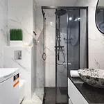 Kapitanski Mostek By Renters Lägenhet Kołobrzeg