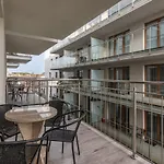 Lägenhet Kapitanski Mostek By Renters Kołobrzeg