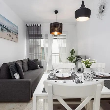 Kapitański Mostek By Renters Apartament *